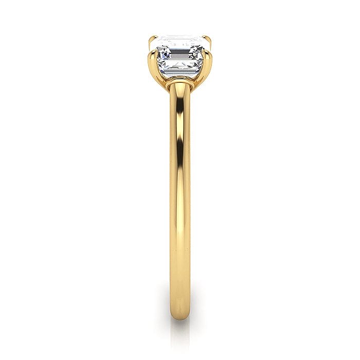 Asscher cut Diamond Ring RS1 Yellow SV