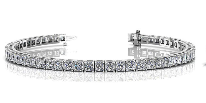 14kt White Gold 4.05ct Princess Diamond Tennis Bracelet DBSB847