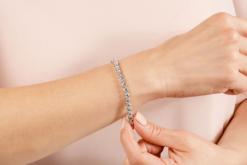 Diamond Bracelet PD SB778 White Image2 Diamond Bracelet PD SB778 White Image2