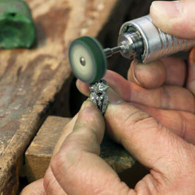 Jewellery Polishing & Servicing